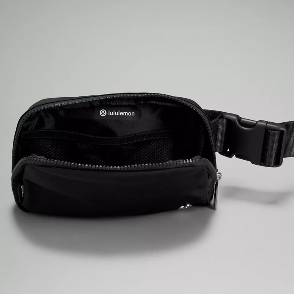 🌿NWT Lululemon Everywhere Belt Bag - Picture 6 of 7